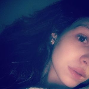 Meet your Posher, Abbey